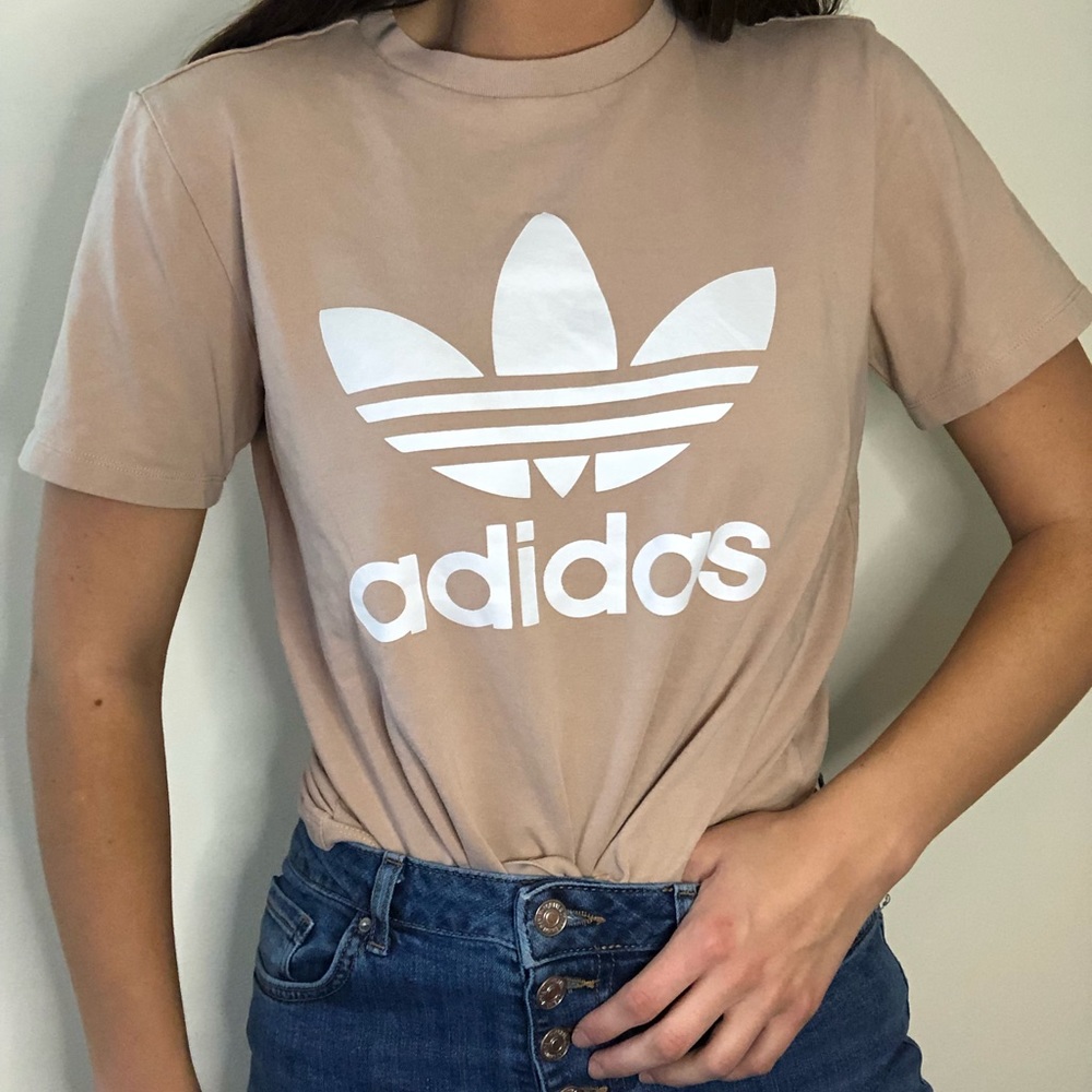 Tan Adidas Graphic T-shirt